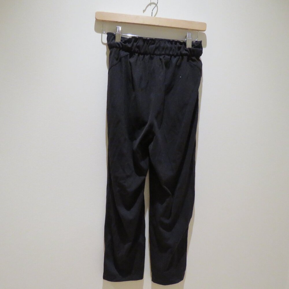LULULEMON Keep Moving Pant in Black Athleisure Travel Office Casual - Size US 2 - Picture 7 of 10